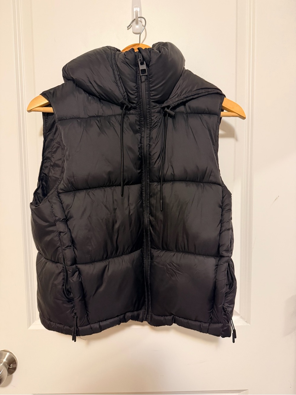 Zara Black Hooded Puffer Vest